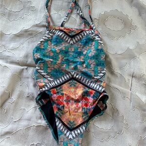 RARE Jolyn Printed Mateo One Piece Swimsuit Size 26